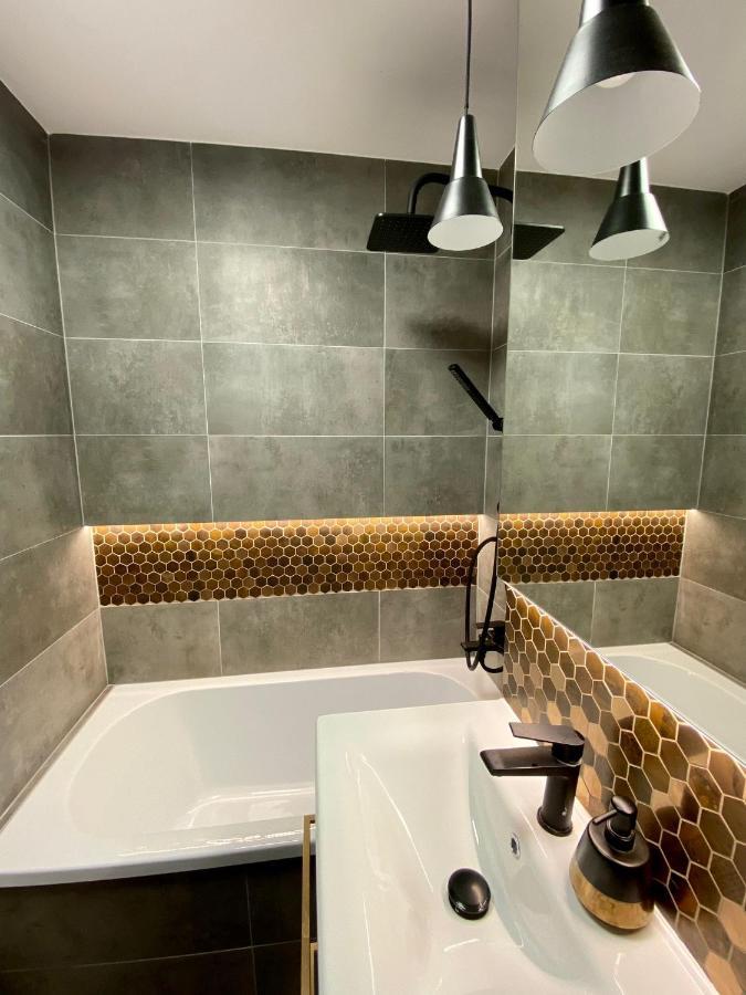 Apartamento Eloft Saska Kepa Varsovia Exterior foto